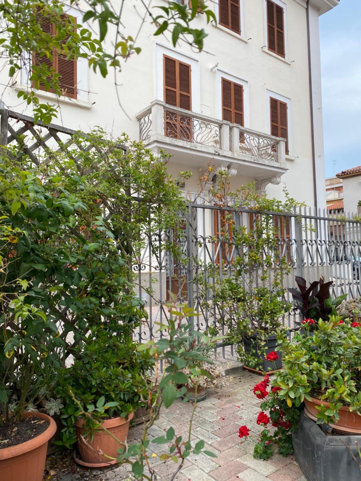 Apartament Westhouse Pescara Zewnętrze zdjęcie